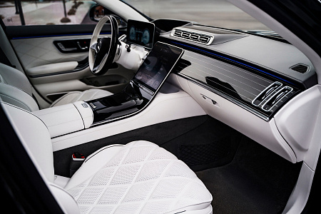 Mercedes S680 W223 Maybach с водителем